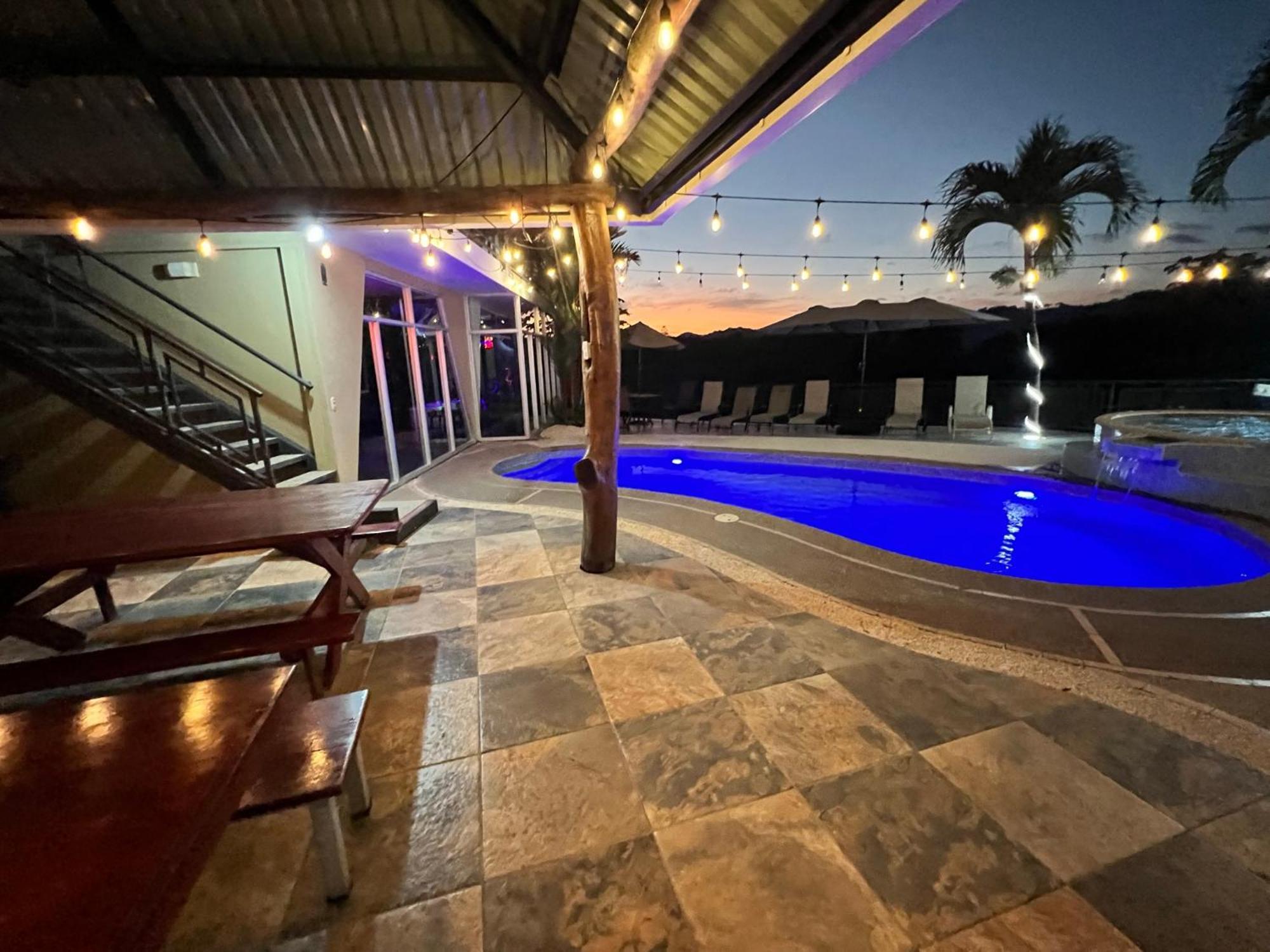 Los Amigos Luxury Villa Jaco Exterior photo